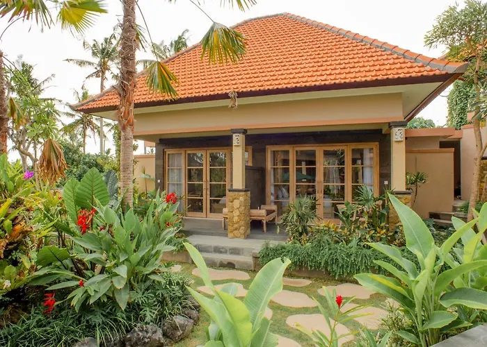 Auma Villa By Prasi